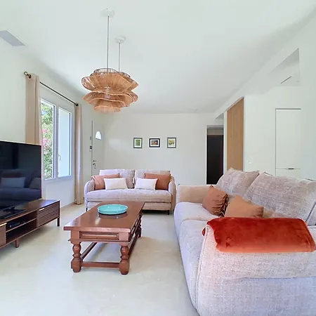 فيلة L'orangeraie By Interhome