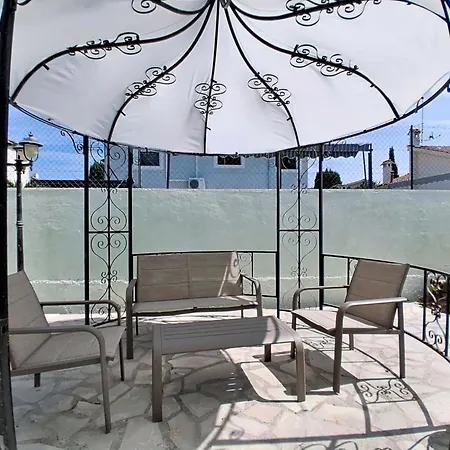 L'orangeraie By Interhome Villa Villeneuve-Loubet