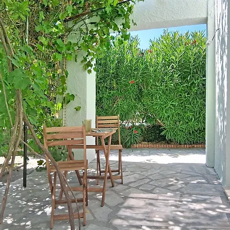 L'orangeraie By Interhome فيلة فينوف لوبيه